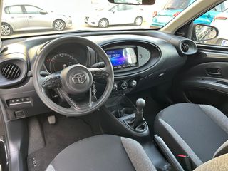 Toyota Aygo (X) 2023 1.0cc - 72hp ΜΕ  ΕΓΓΥΗΣH - 10.620 ΧΙΛΙΟΜΕΤΡΑ ΕΤΟΙΜΟΠΑΡΑΔΟΤΟ!-thumb-13