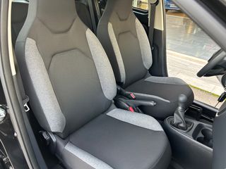 Toyota Aygo (X) 2023 1.0cc - 72hp ΜΕ  ΕΓΓΥΗΣH - 10.620 ΧΙΛΙΟΜΕΤΡΑ ΕΤΟΙΜΟΠΑΡΑΔΟΤΟ!-thumb-27