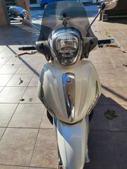 Piaggio Beverly 300i 2015-thumb-6