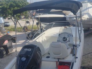 Boston-Whaler 2016 130 Super Sport-thumb-35