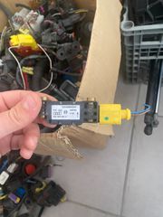 AUDI-8E0 959 643A