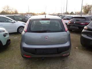 Fiat Punto Evo 2012-thumb-3