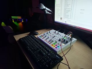 studio radio station-thumb-1