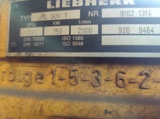 Liebherr 906T κορμός-thumb-1