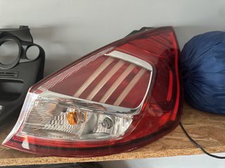 FORD FIESTA 13-17 δεξί led