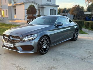 Mercedes-Benz C 200 2017 COUPE AMG + PANORAMA