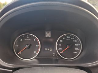 Mitsubishi L200 2015 L200 4X4 automatic derma Navi xenon full extra..!!-thumb-30