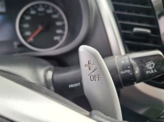 Mitsubishi L200 2015 L200 4X4 automatic derma Navi xenon full extra..!!-thumb-37