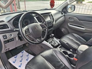 Mitsubishi L200 2015 L200 4X4 automatic derma Navi xenon full extra..!!-thumb-18