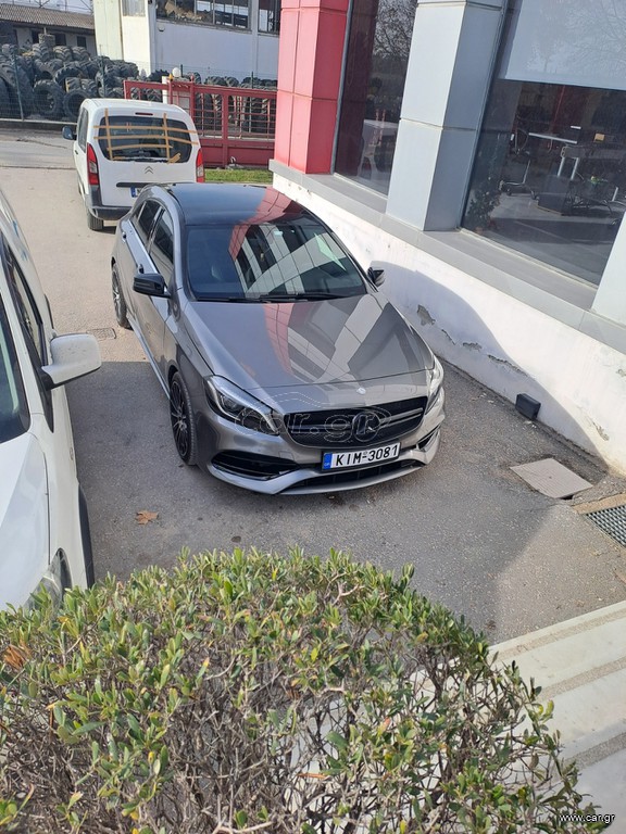 Mercedes-Benz A 160 2017 Γνήσιο amg line! Panorama led alcantara/δέρμα ΜΟΝΑΔΙΚΟ