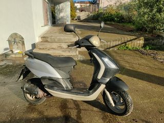 Piaggio FLY 125 4T 2009 FLY 125-thumb-1