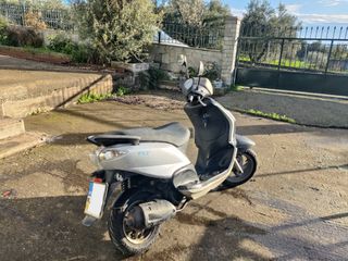 Piaggio FLY 125 4T 2009 FLY 125-thumb-2
