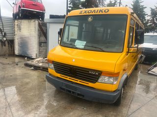 Mercedes-Benz 2001 512D-thumb-1