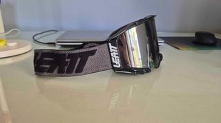 Leatt Velocity 6.5 Goggles + extra lens-thumb-3