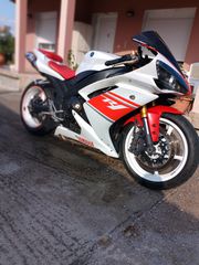 Yamaha YZF-R1 2008-thumb-2