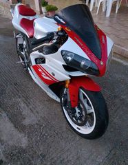 Yamaha YZF-R1 2008-thumb-12