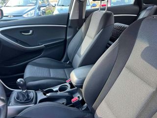 Hyundai i 30 2015-thumb-9