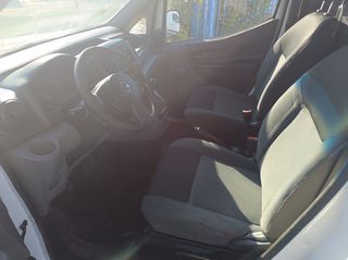 Nissan NV 200 2014-thumb-6