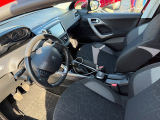 Peugeot 2008 2016 PURETECH 82 ACTIVE-thumb-12