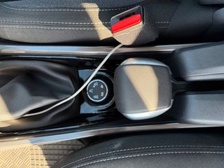 Peugeot 2008 2016 PURETECH 82 ACTIVE-thumb-15