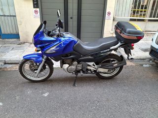Suzuki XF 650 Freewind 2001 XF650 FREEWIND-thumb-1