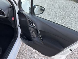 Citroen C3 2016 Citroen C3 1.2 e-THP Feel Edition-thumb-40