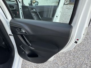 Citroen C3 2016 Citroen C3 1.2 e-THP Feel Edition-thumb-35