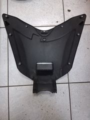 Piaggio beverly εσωτερικό ντουλαπιου-thumb-1