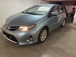 Toyota Auris 2014 1.4 D