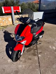 Gilera Runner 125 ST 2010 RUNNER 125 ST