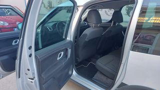 Skoda Roomster 2008 SCOUT-thumb-5