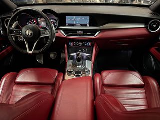 Alfa Romeo Stelvio 2019 2.2 DIESEL SUPER Q4 AT8-PANORAMA-thumb-32