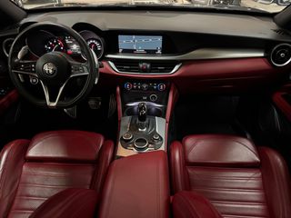 Alfa Romeo Stelvio 2019 2.2 DIESEL SUPER Q4 AT8-PANORAMA-thumb-22