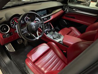 Alfa Romeo Stelvio 2019 2.2 DIESEL SUPER Q4 AT8-PANORAMA-thumb-37
