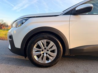Peugeot 3008 2018 1.5 BLUEHDI 130 ALLURE-thumb-13
