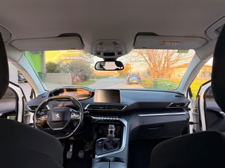 Peugeot 3008 2018 1.5 BLUEHDI 130 ALLURE-thumb-24