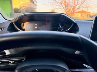 Peugeot 3008 2018 1.5 BLUEHDI 130 ALLURE-thumb-30