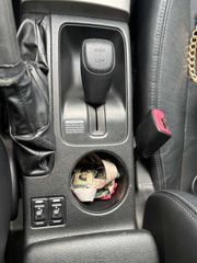 Subaru Forester 2010-thumb-11