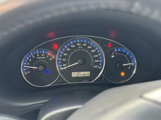Subaru Forester 2010-thumb-8