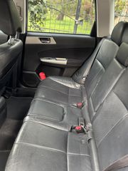 Subaru Forester 2010-thumb-12