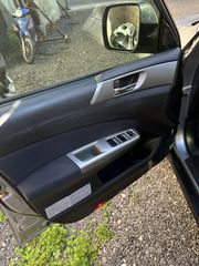 Subaru Forester 2010-thumb-20