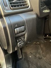 Subaru Forester 2010-thumb-21