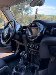 Mini Cooper D 2019 DIESEL-thumb-20
