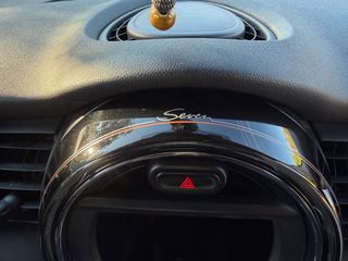 Mini Cooper D 2019 DIESEL-thumb-23