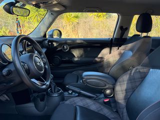 Mini Cooper D 2019 DIESEL-thumb-26