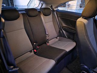 Hyundai i 20 2016 COUPE SPORT /FULL EXTRA-thumb-24