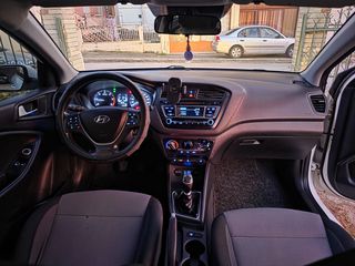 Hyundai i 20 2016 COUPE SPORT /FULL EXTRA-thumb-27