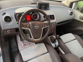 Opel Meriva 2011 PANORAMA-thumb-11