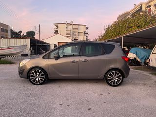 Opel Meriva 2011 PANORAMA-thumb-23