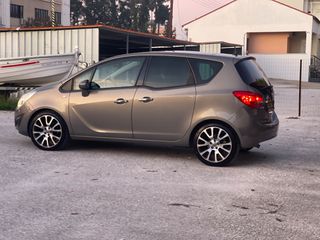 Opel Meriva 2011 PANORAMA-thumb-24